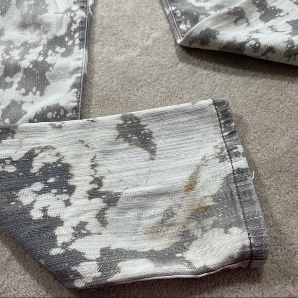Gray Bleach Dye Splatter Tie Dye Jeans Wet Seal - Picture 7 of 16